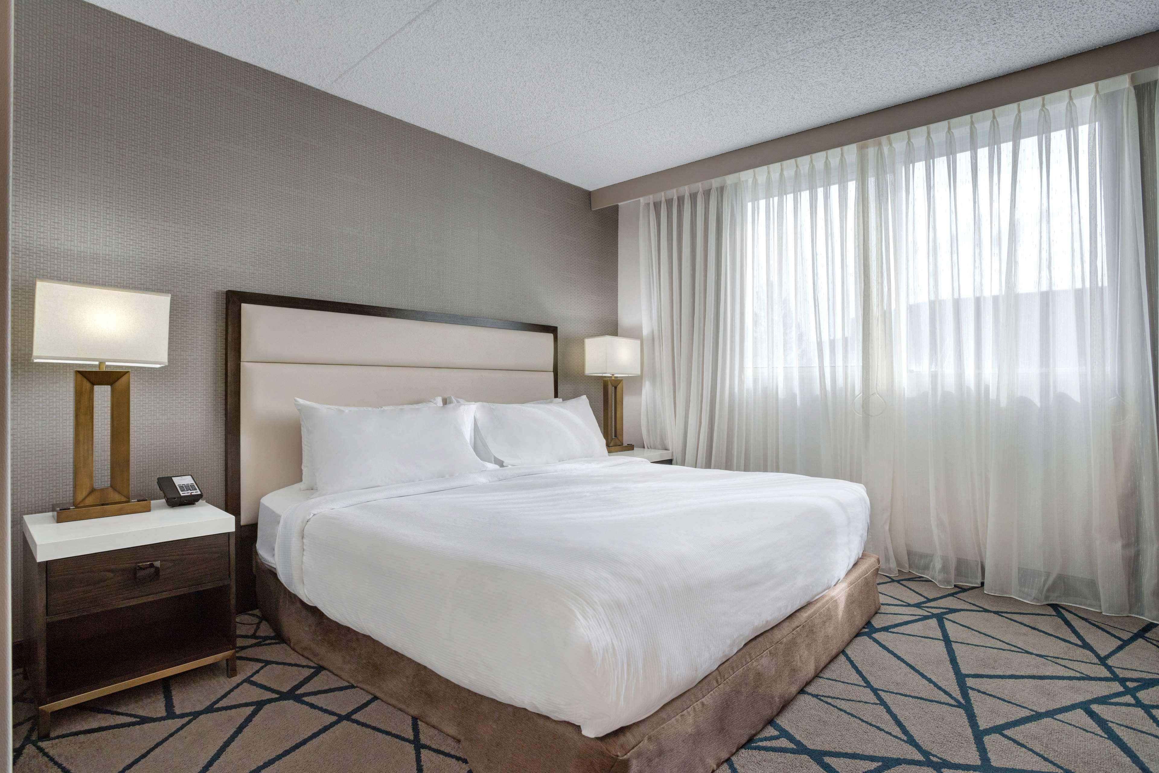 Embassy Suites By Hilton Seattle Bellevue Eksteriør billede
